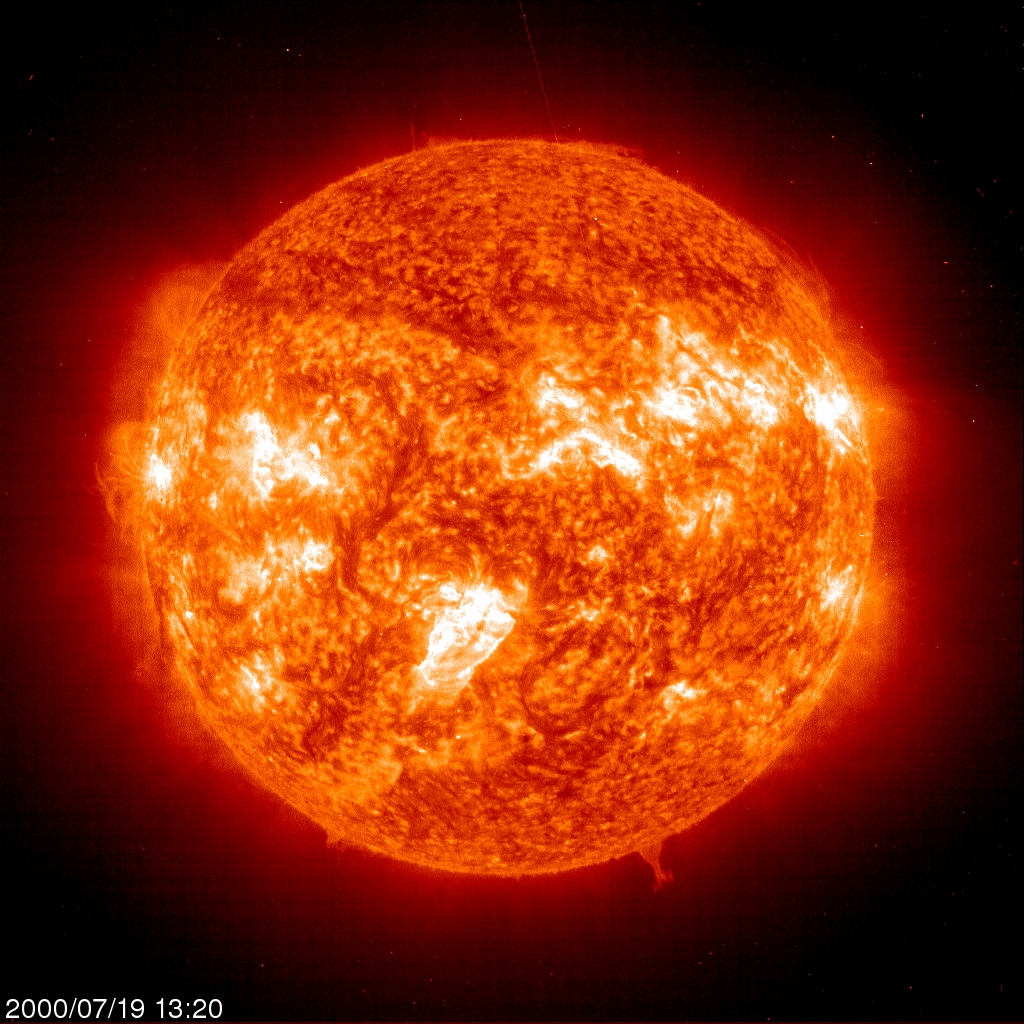THE SUN :  SELF-ORGANIZING SYSTEM OF SPACE